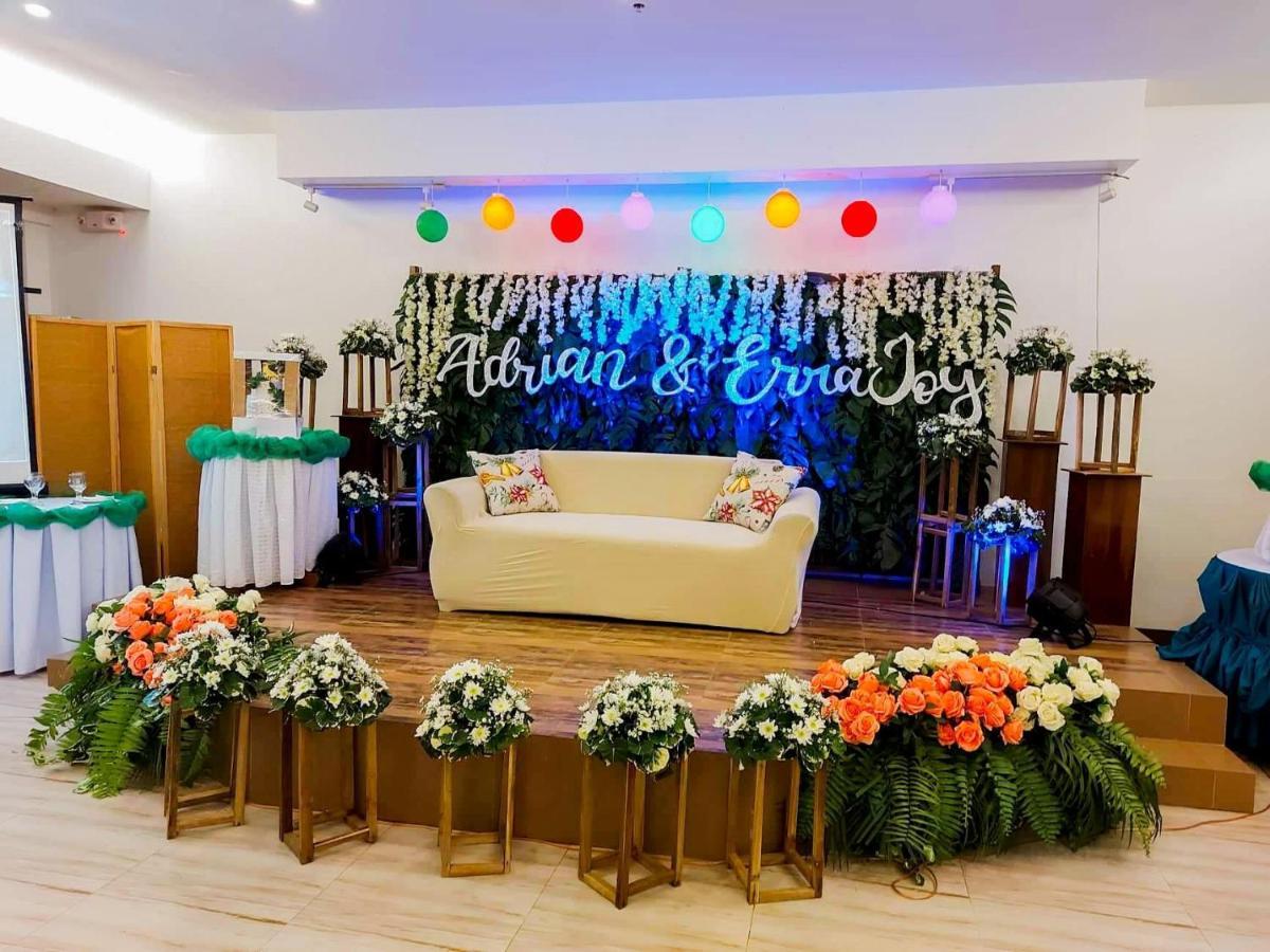 אל נידו Jurias Garden Hotel מראה חיצוני תמונה