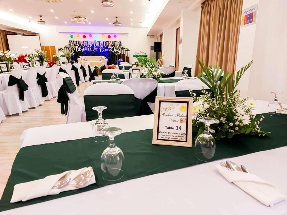 אל נידו Jurias Garden Hotel מראה חיצוני תמונה
